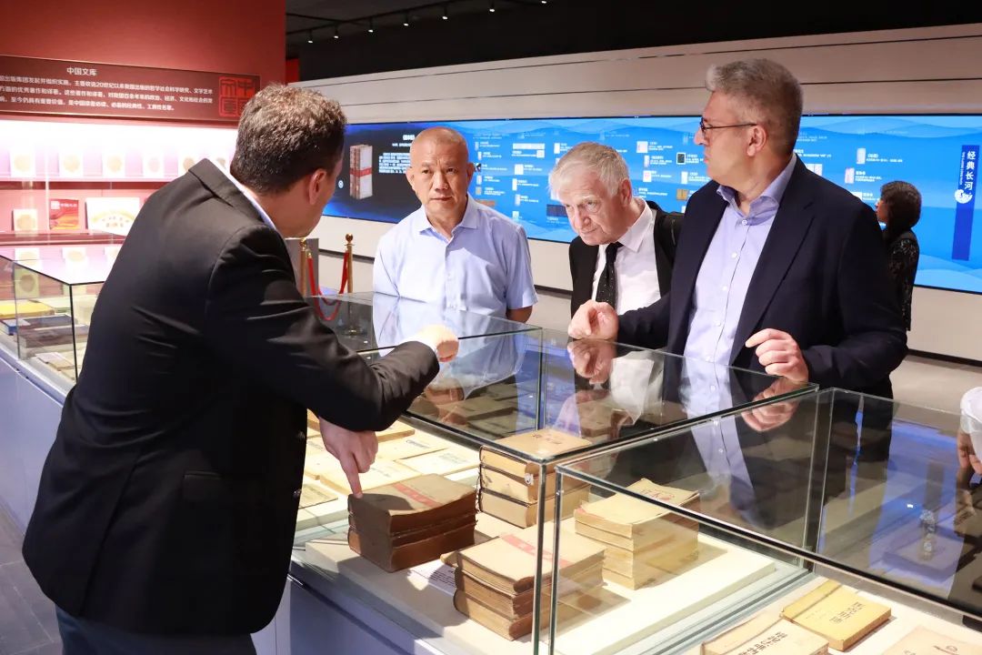 图片关键词 图片关键词